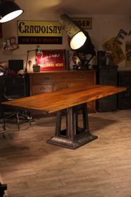 table ancienne dessus bois pied fonte